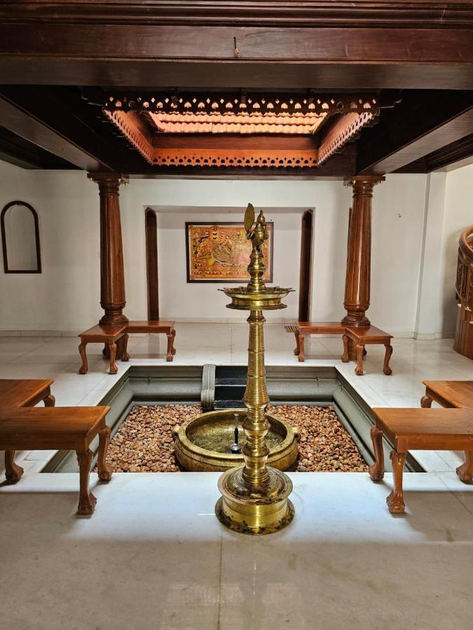 Dream Palace Alappuzha Экстерьер фото